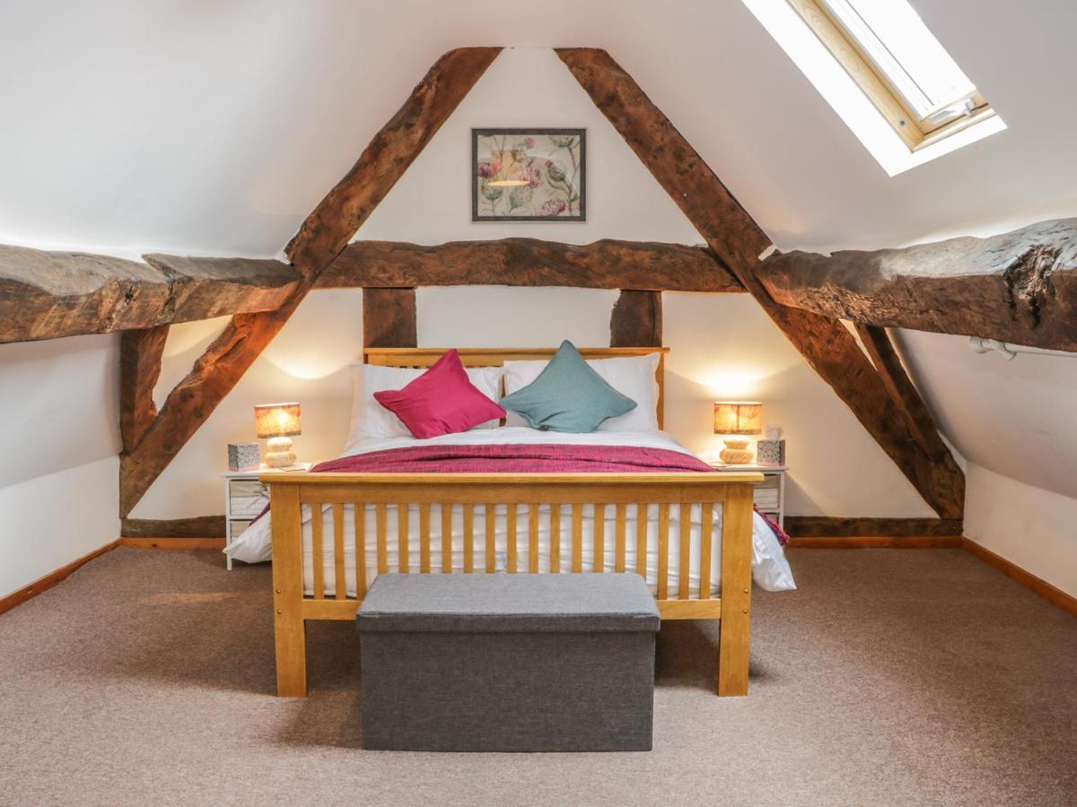 Old Hall Barn 4 Church Stretton Bagian luar foto